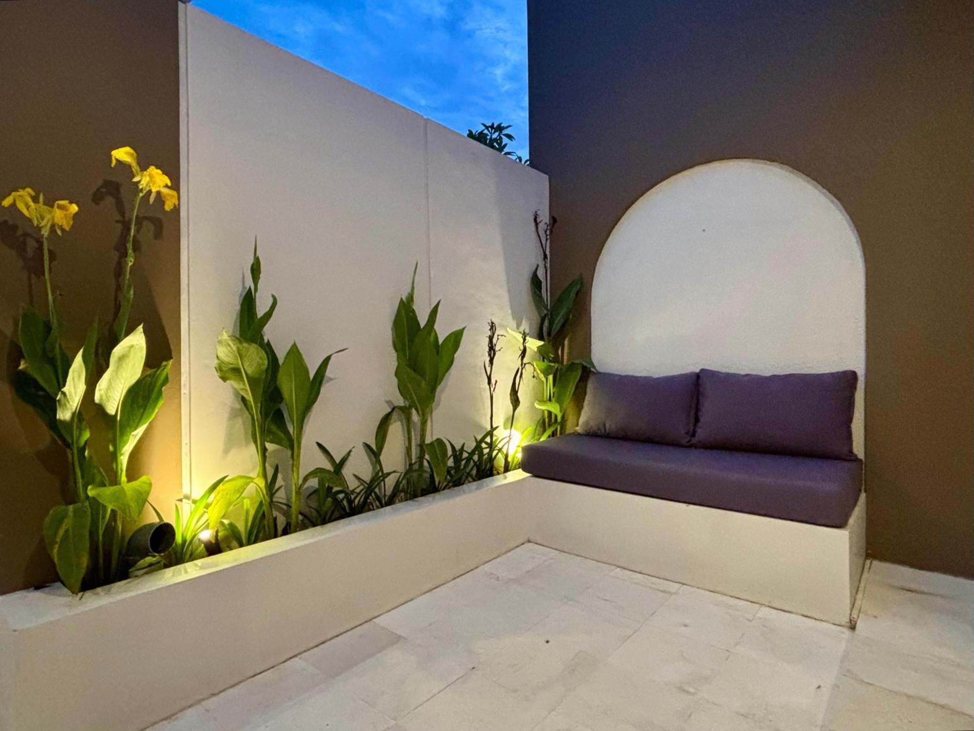 Solvana Villas Sanur By Agata Екстер'єр фото